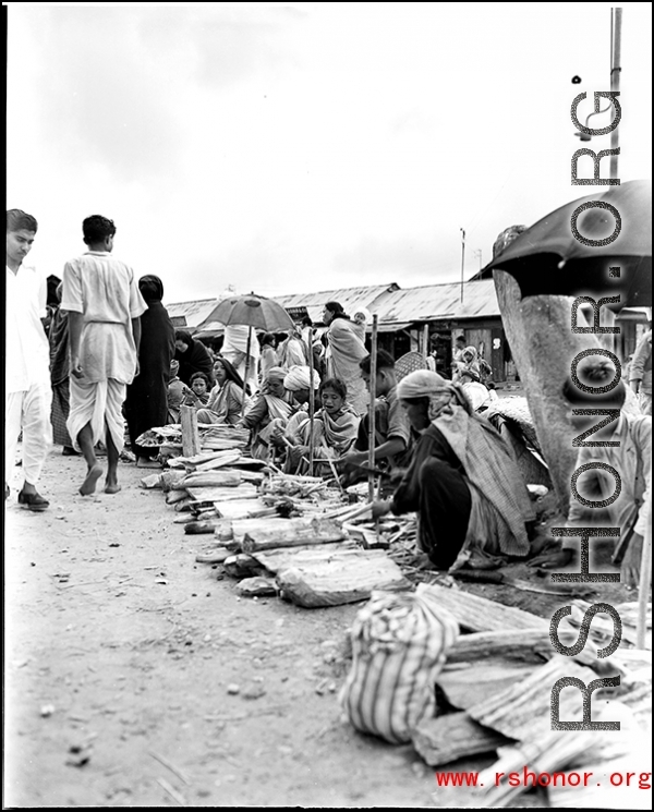 Market in India during WWII.