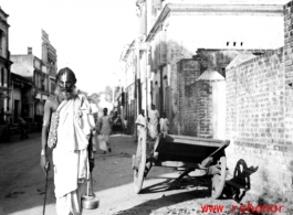 Street scene in India during WWII.  From the collection of David Firman, 61st Air Service Group.